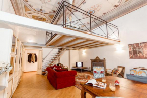 Elegant Loft Serragli